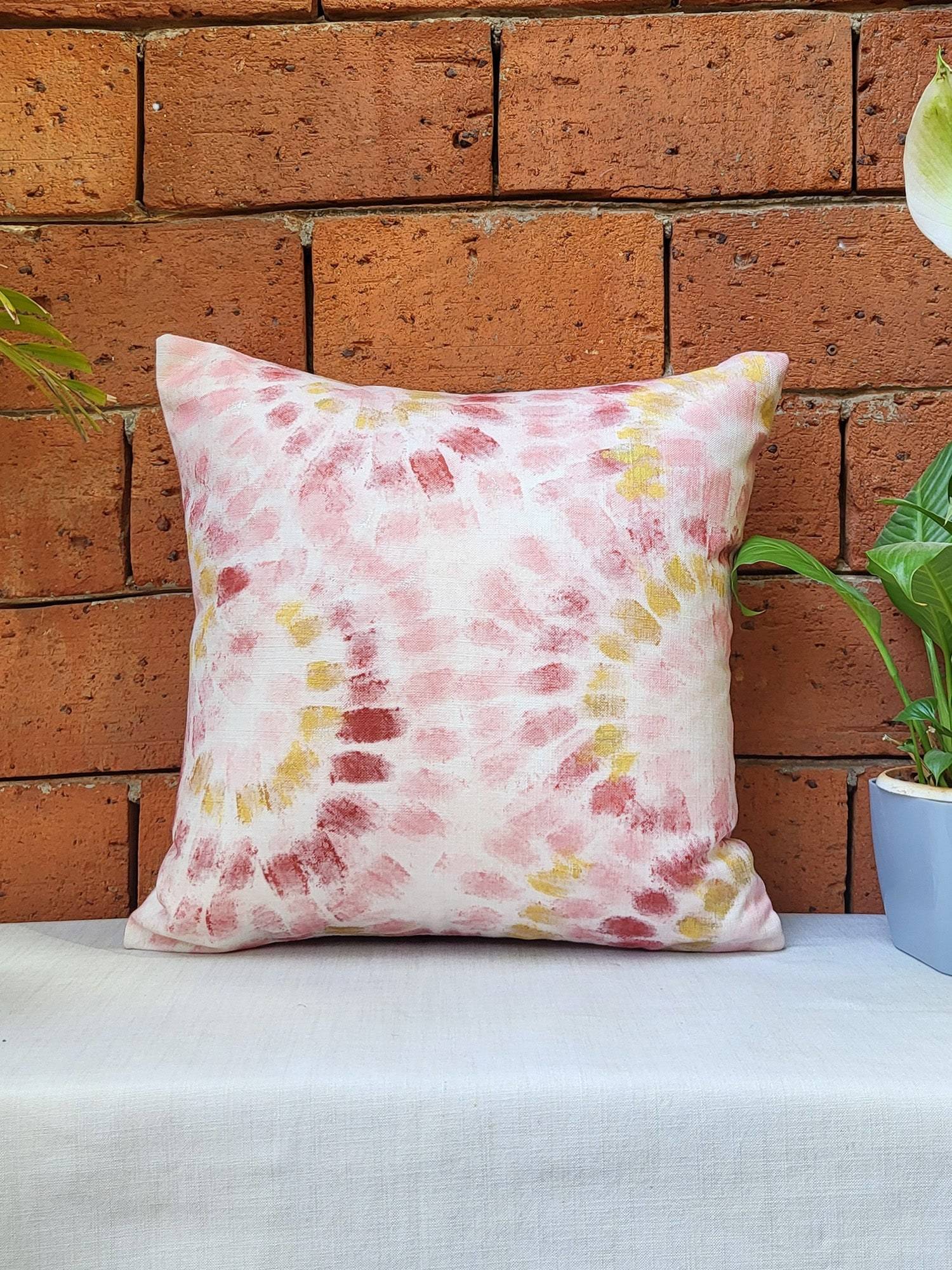 Zeba World Pink Hand Painted Gold Strokes Polycotton Cushion Cover (16 x 16 Inches)