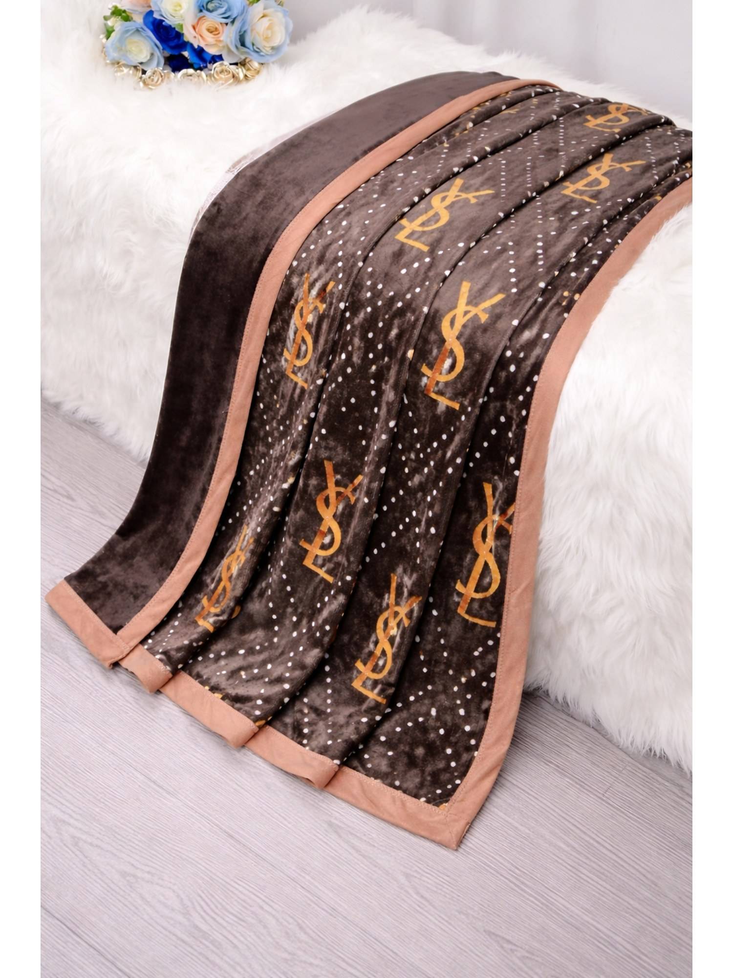 The Gharnish Brown Sophisticated Abstract Blanket (Double)