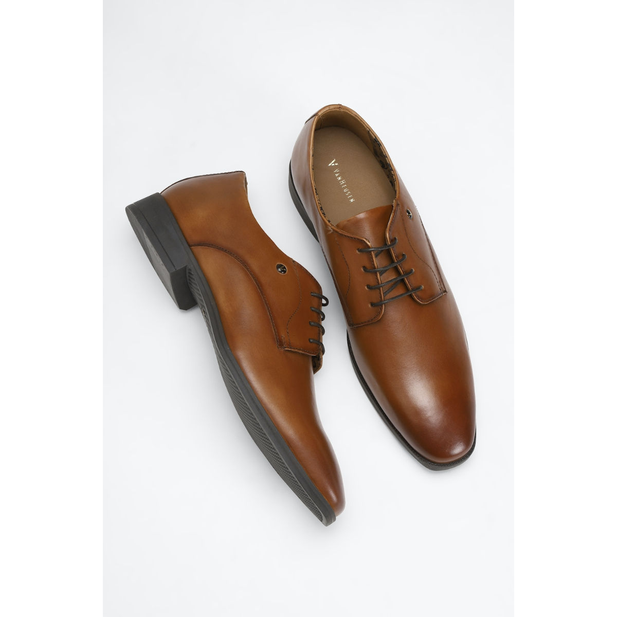 Van heusen footwear on sale online