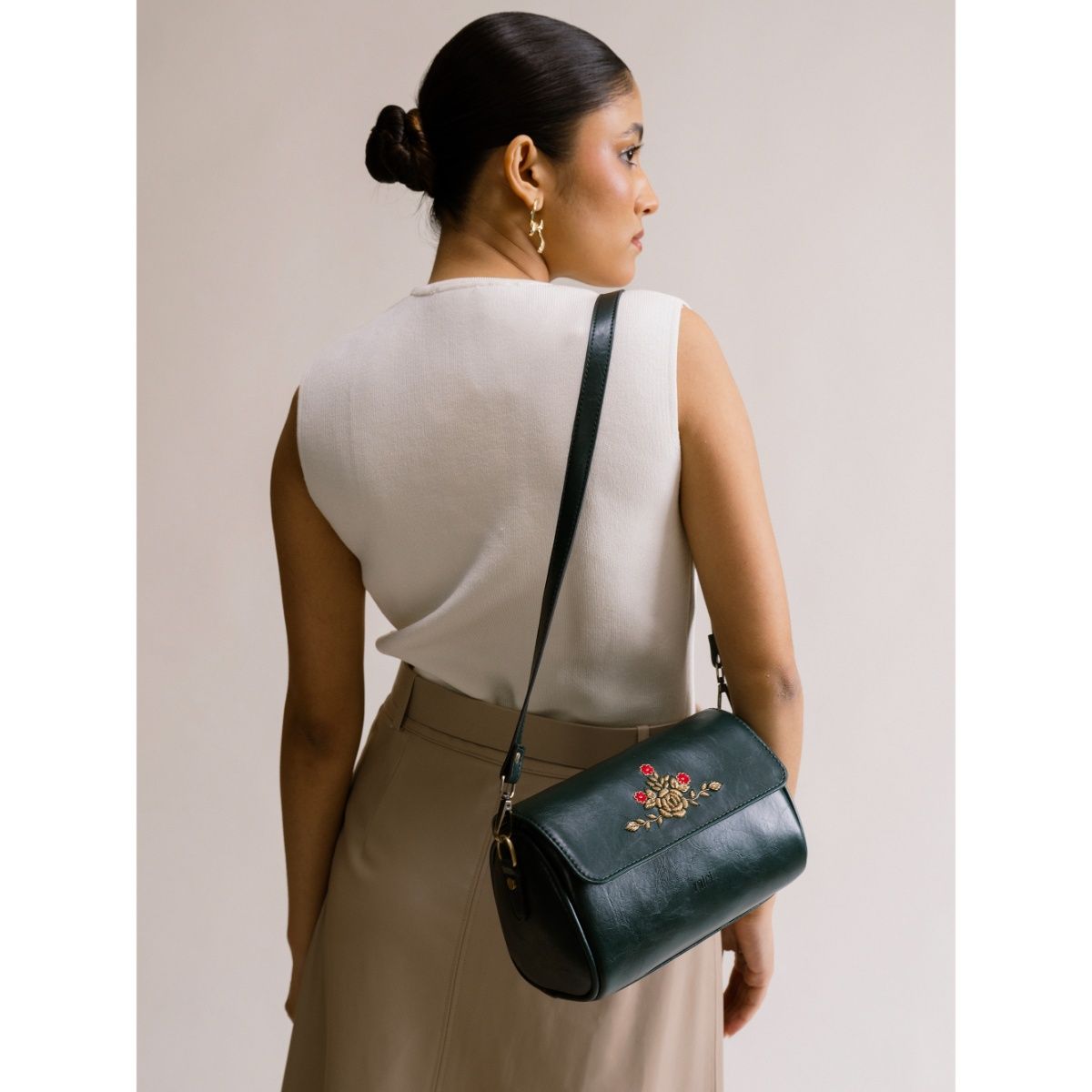 Buy Miri Zari Roses Green Retro Style Flap Sling Bag Online