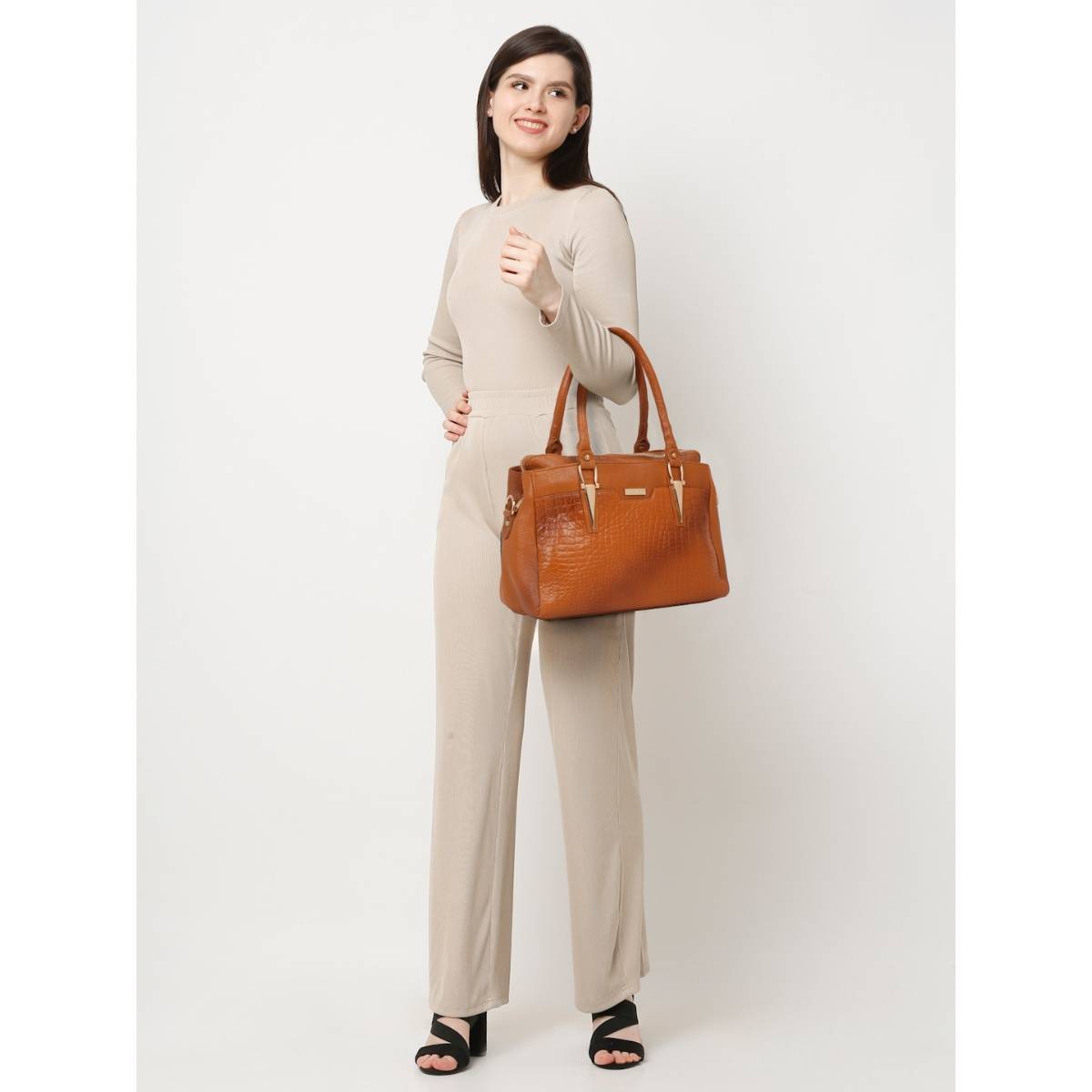 Teakwood Women Tan Texture Leather Handheld Bag
