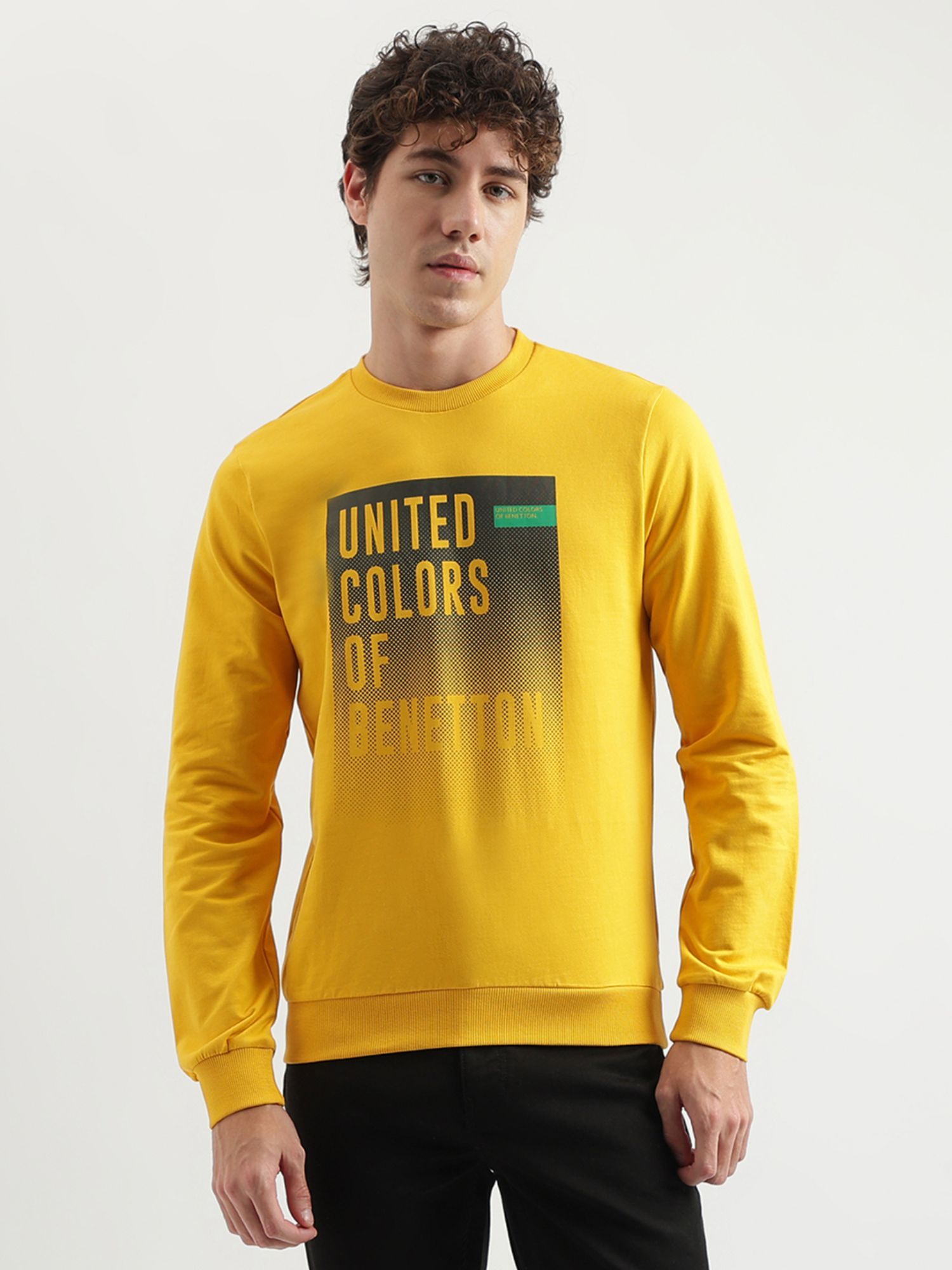 United colors of discount benetton yellow sweatshirt