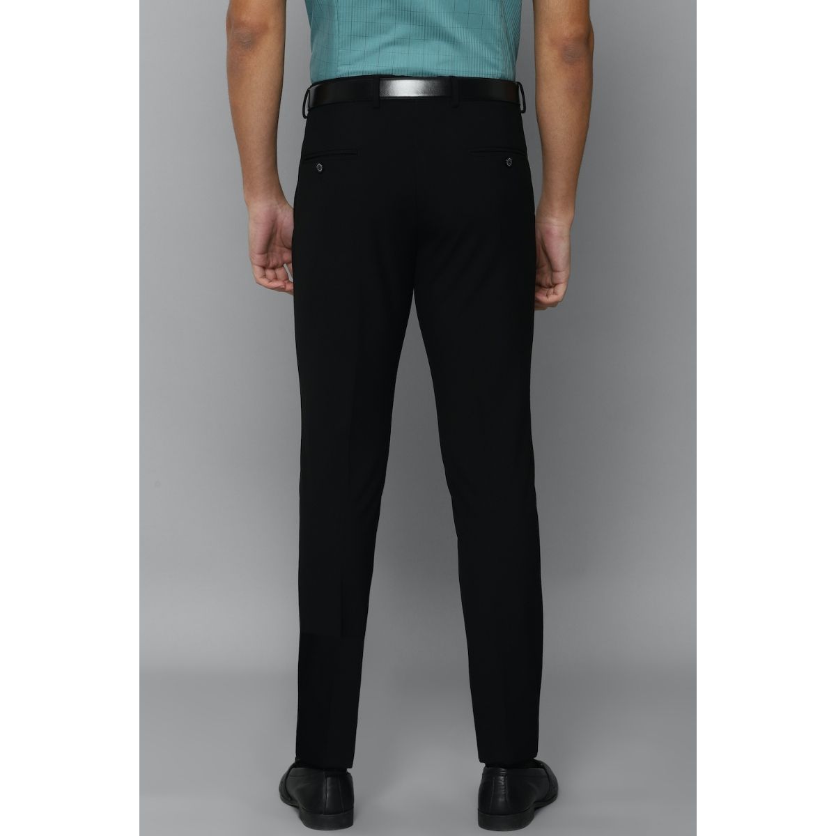 Buy Men Black Super Slim Fit Solid Flat Front Formal Trousers Online -  769809 | Louis Philippe