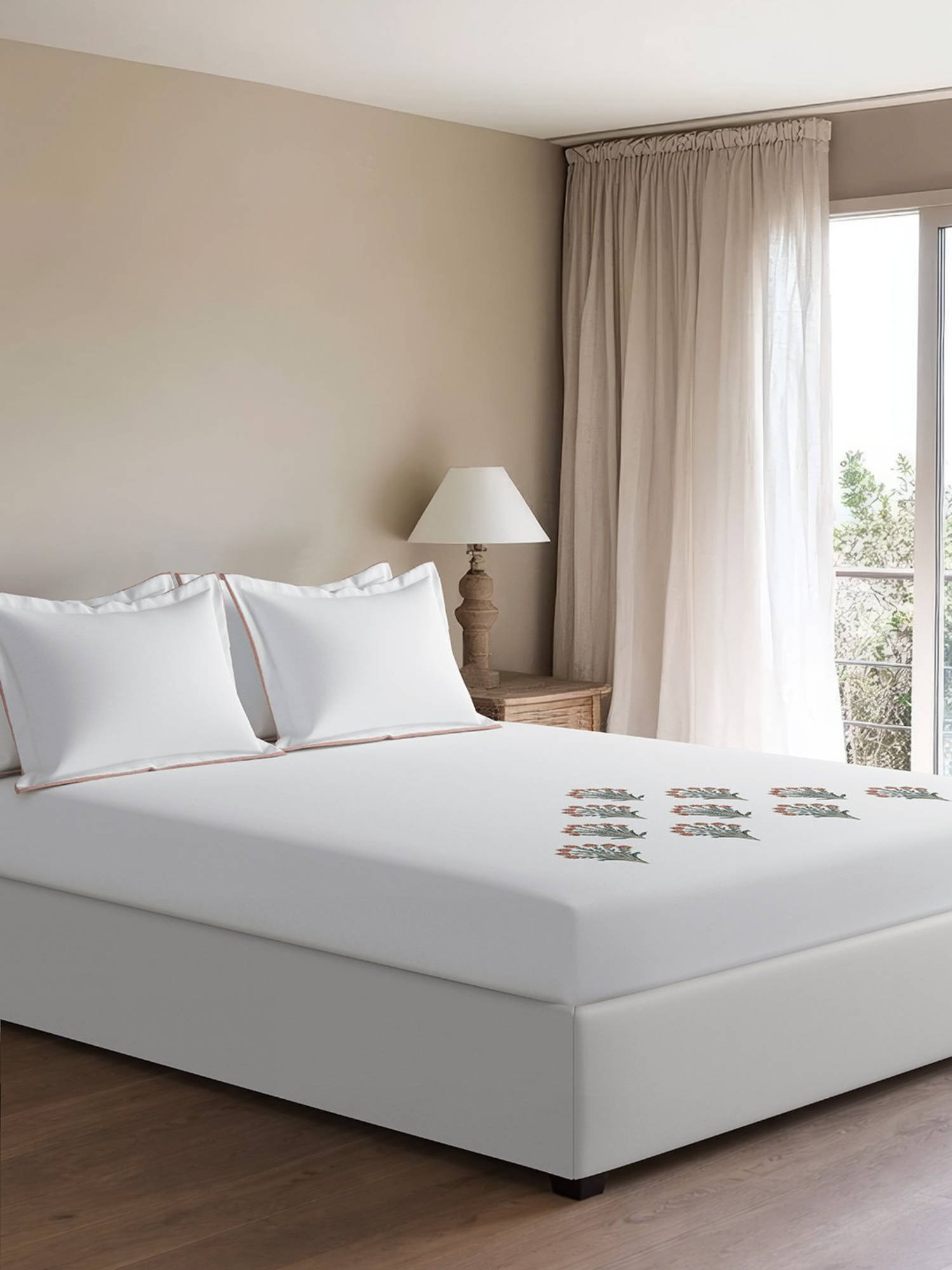 SANSAAR A D'DECOR BRAND LIVE CONSCIOUSLY Thistle White Bedsheet with 2 Pillowcovers (King)
