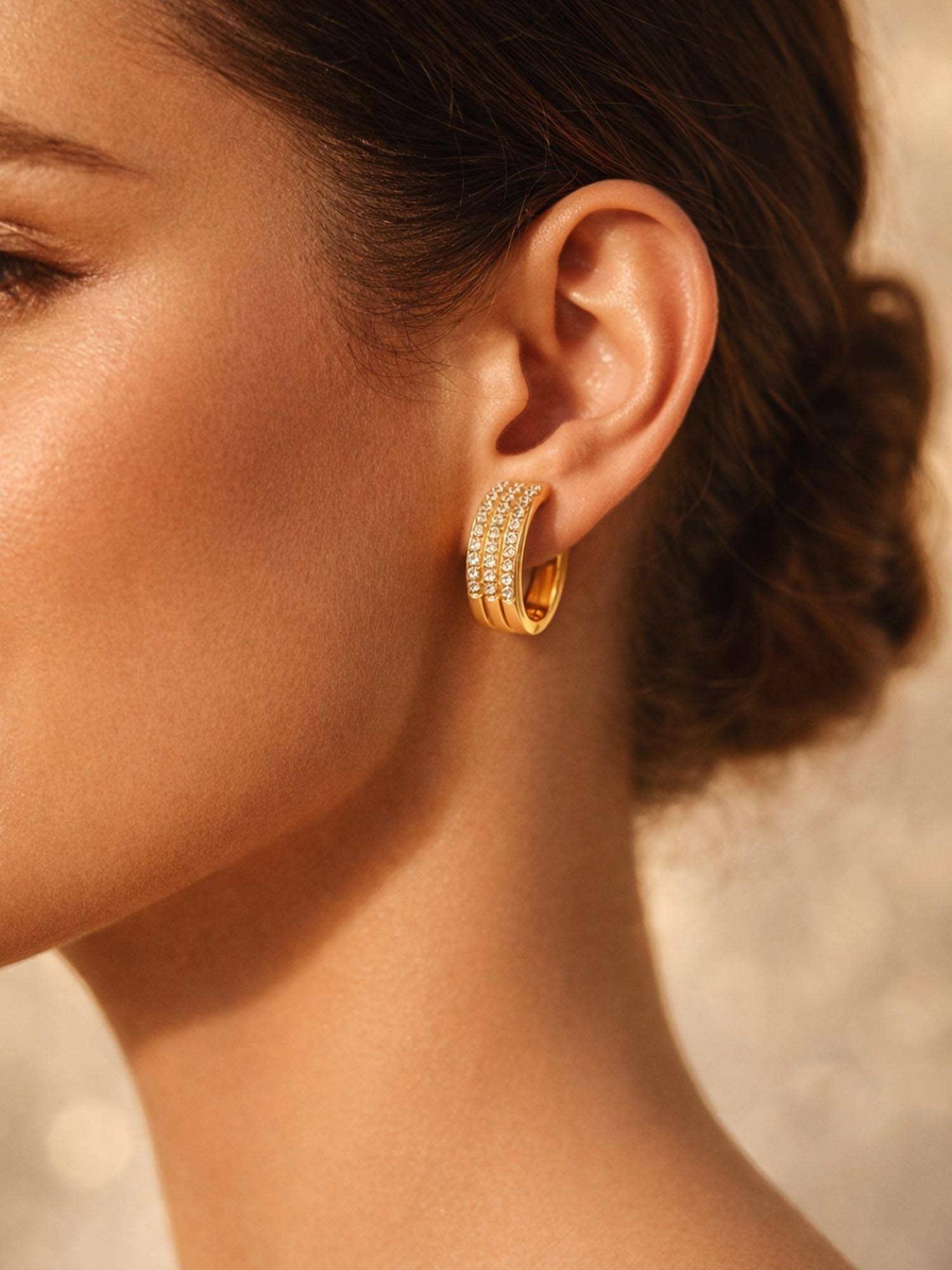 Accessher White Gold-Plated Geometric Clip-On Crystal Hoop Earrings
