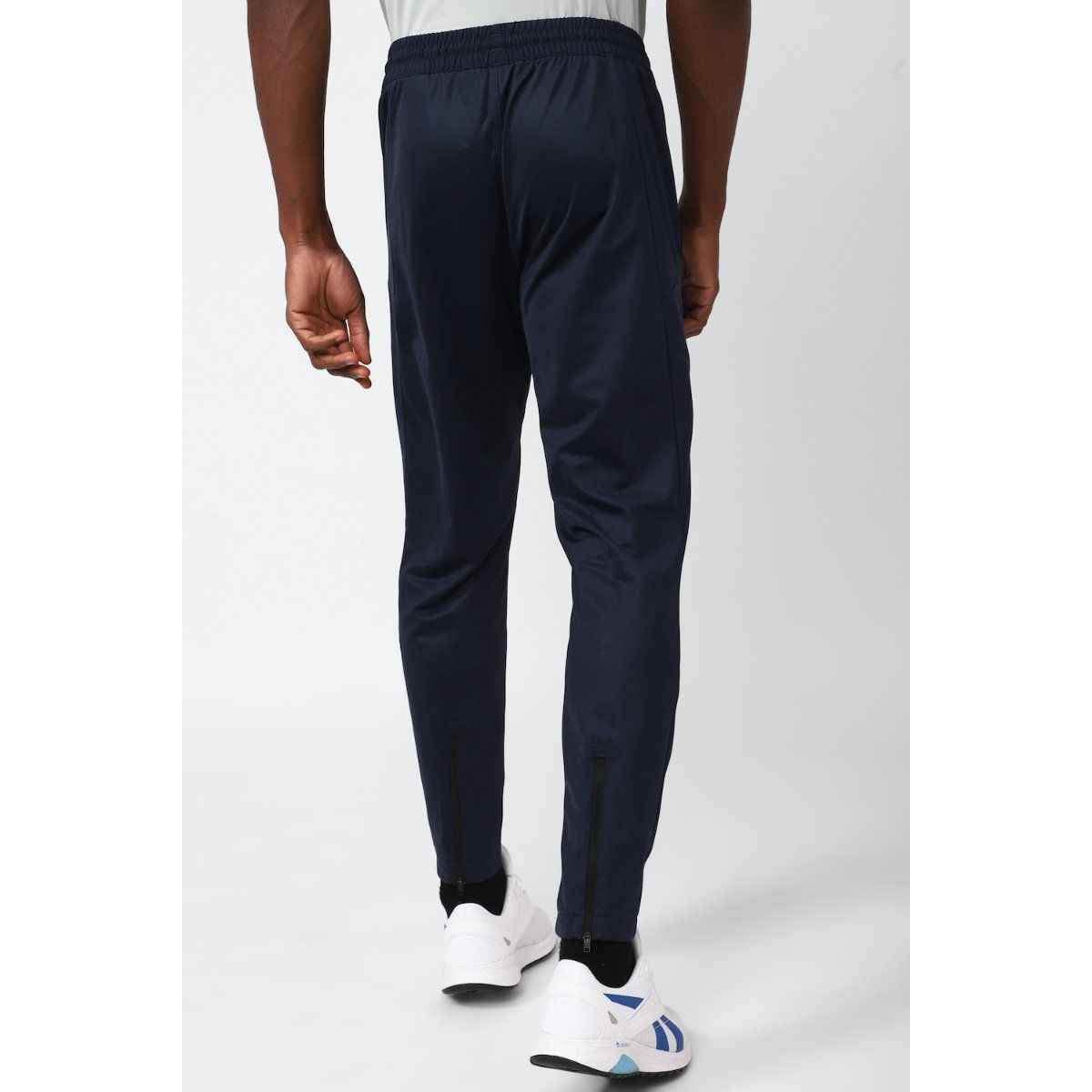 Reebok men's wor knit pants online