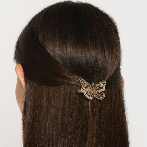 OOMPH Jewellery Gold Tone Filigree Butterfly Shape Hair Clip / Hairpin For  Women & Girls: Buy OOMPH Jewellery Gold Tone Filigree Butterfly Shape Hair  Clip / Hairpin For Women & Girls Online