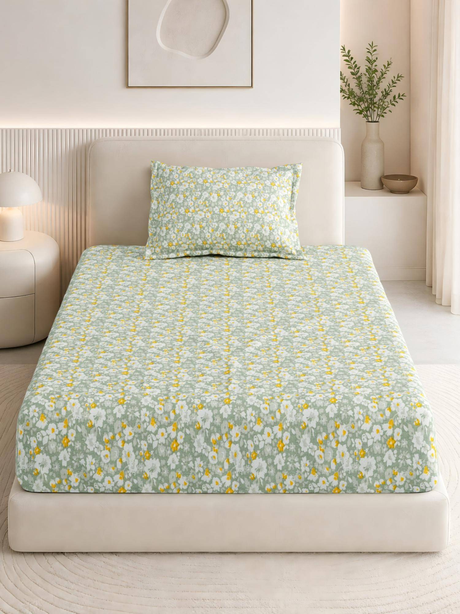 Haus & Kinder Grey Cotton 186 Tc Single Fitted Bedsheet Silver Meadow Bloom