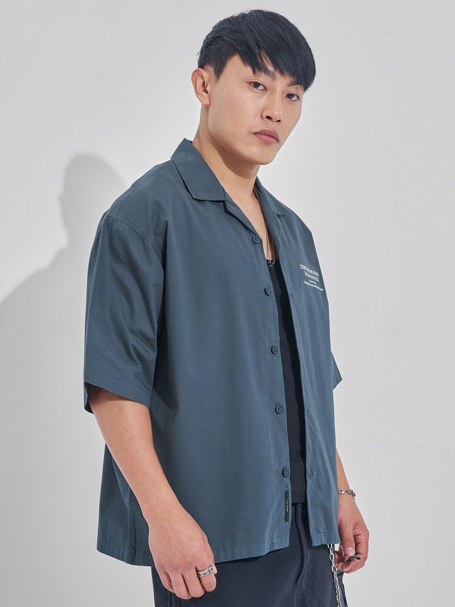 Buy HIGHLANDER Men Blue Boxy Back Printed Graphic Shirt Online