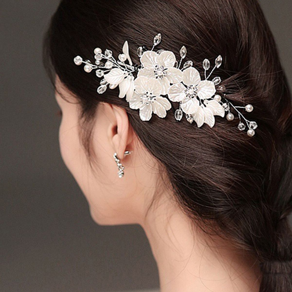 Trending Bridal Hairdos With Pearl Hair Accessories to add charm!
