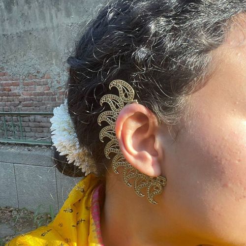 Studio One Love Gold-Plated Ear Cuff Earrings