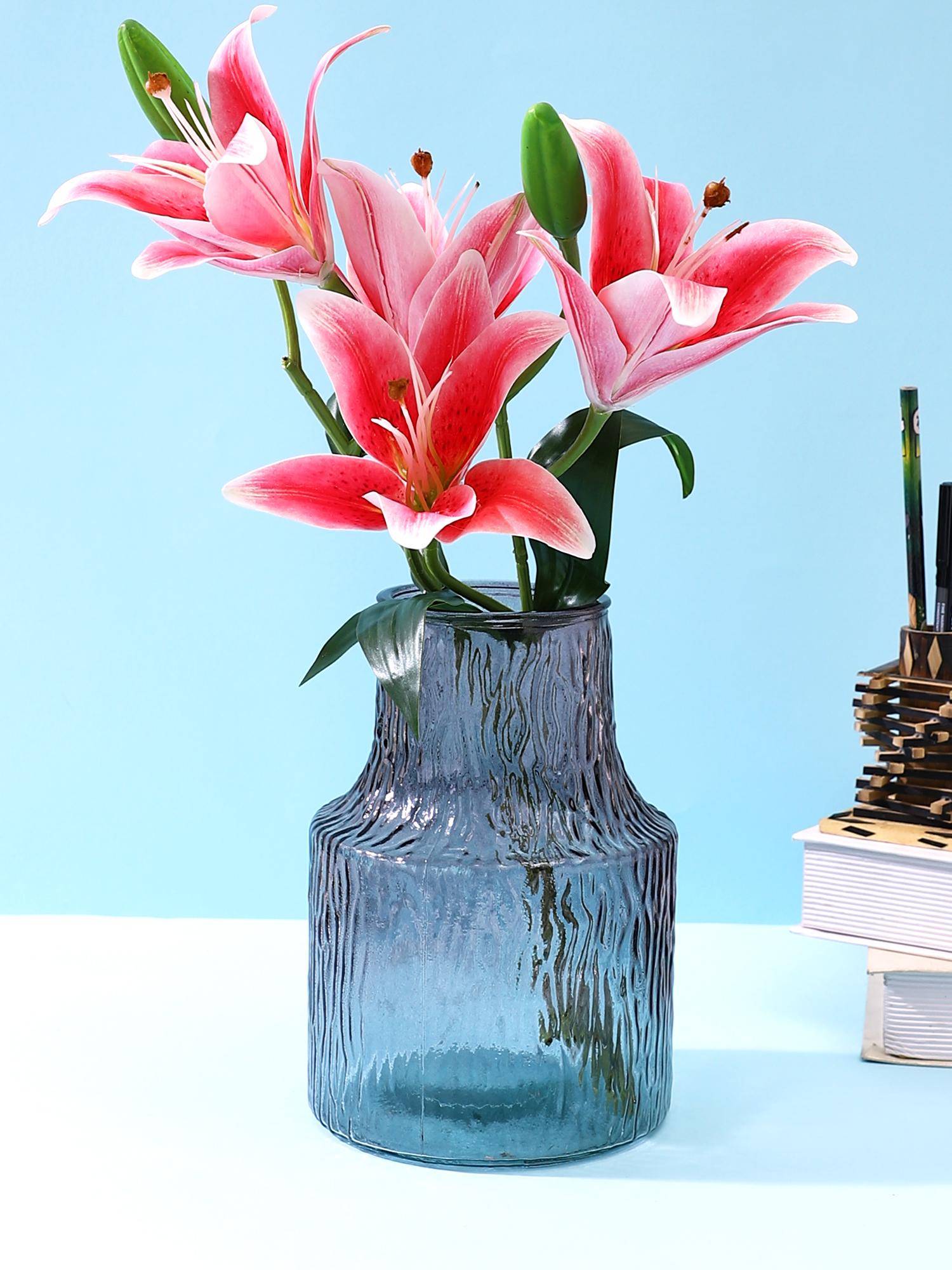 Tayhaa Red And White Lily Blooms Flower Stems (Pack of 2)