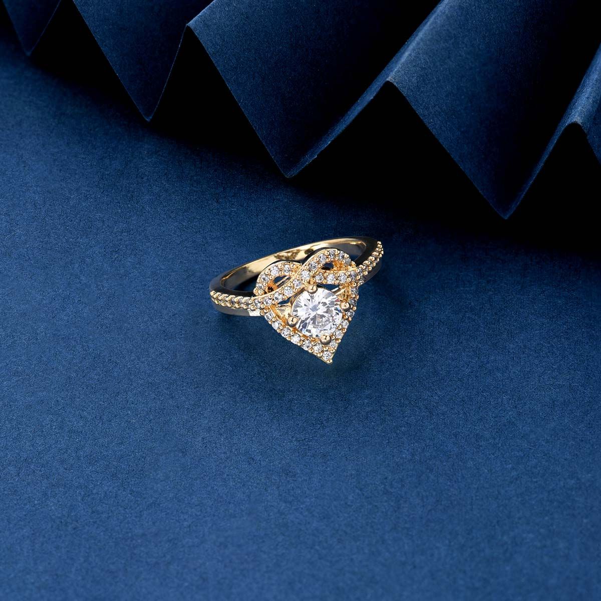 P.C. Chandra Jewellers 22k (916) Yellow Gold, American Diamond and American  Diamond Ring for Women : Amazon.in: Fashion