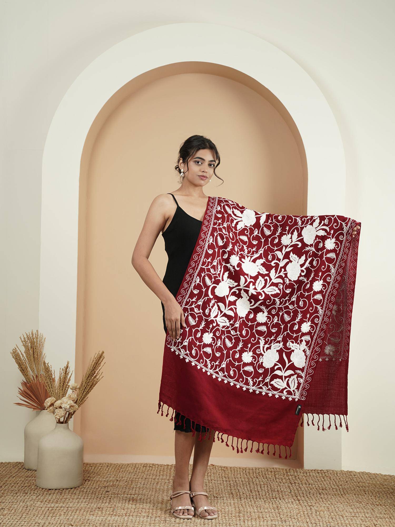 Zamour Floral Jaal Aari Embroidery Stole - Maroon