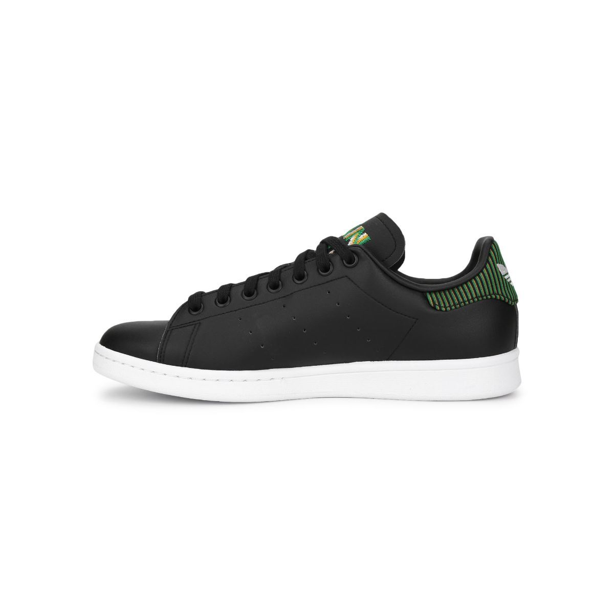 stan smith bz0458