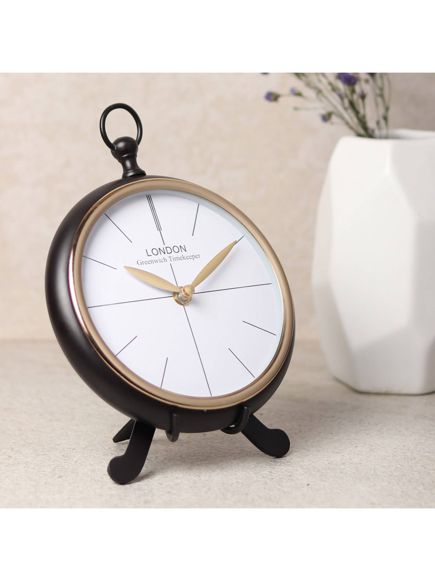 De Maison Decor Regal Standpoint Table Clock Black