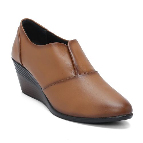 Buy Zoom Shoes Womens Tan Genuine Leather Pumps Online