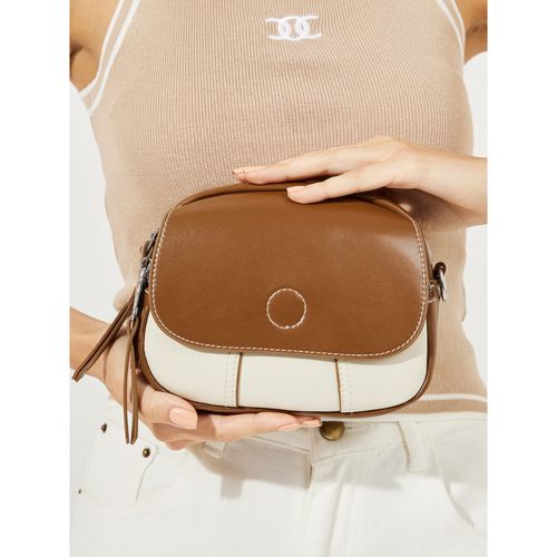 Makes Women's Crossbody Purse - Small Vegan Leather Bag With 2 Adjustable Straps, Beige With Black & Brown Trim