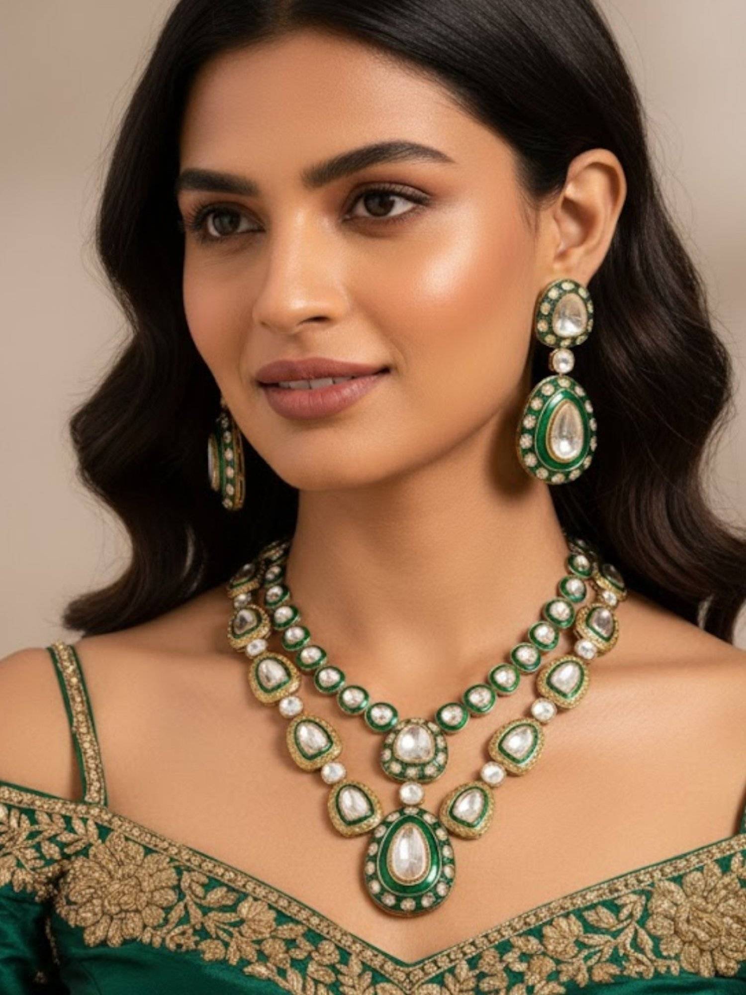 Auraa Trends Emerald Green Kundan and White stone Bridal Necklace Set