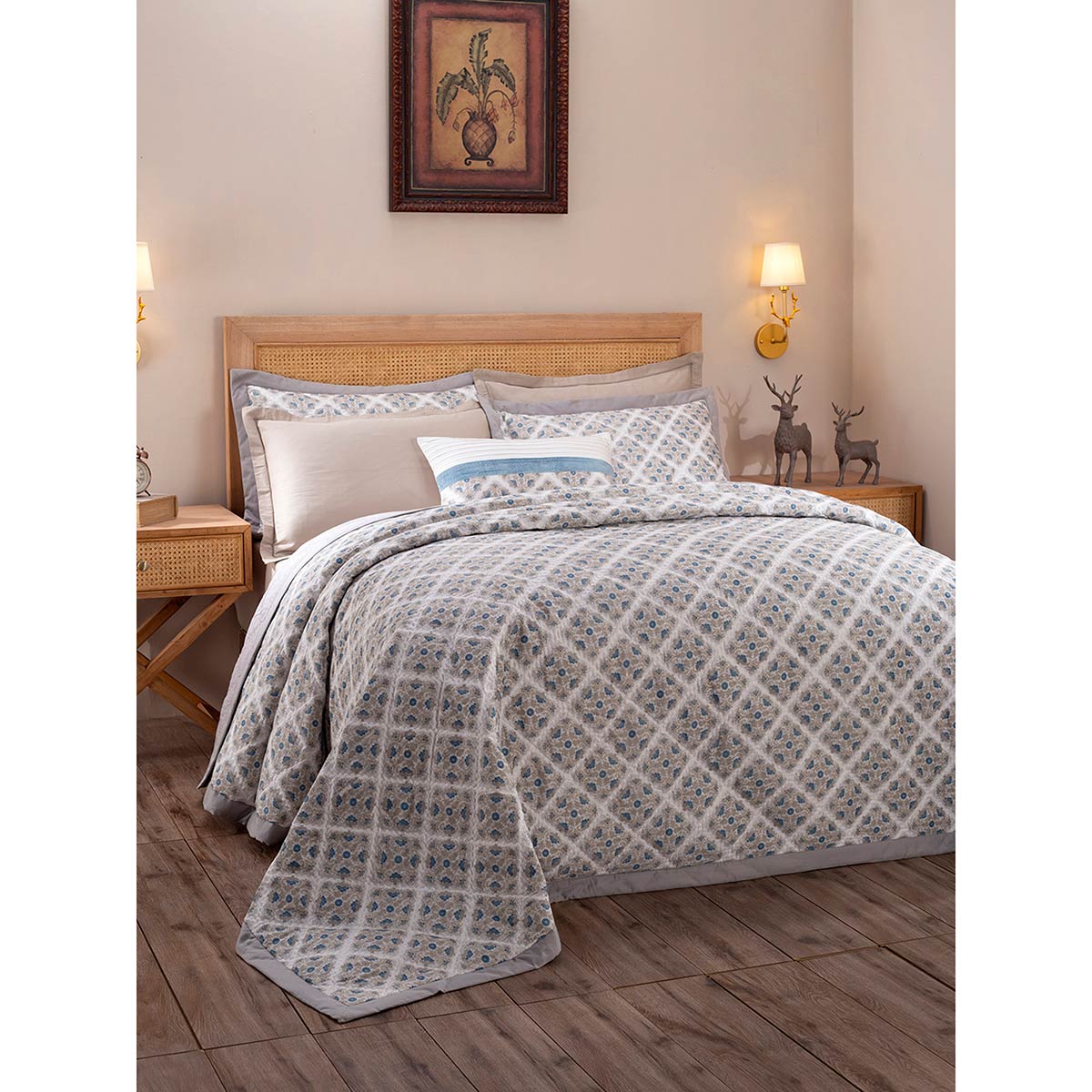 Buy Exotic Heritage Finest Retro Blue 8PC Quilt/Quilted Bed Cover Set  Online - Maspar