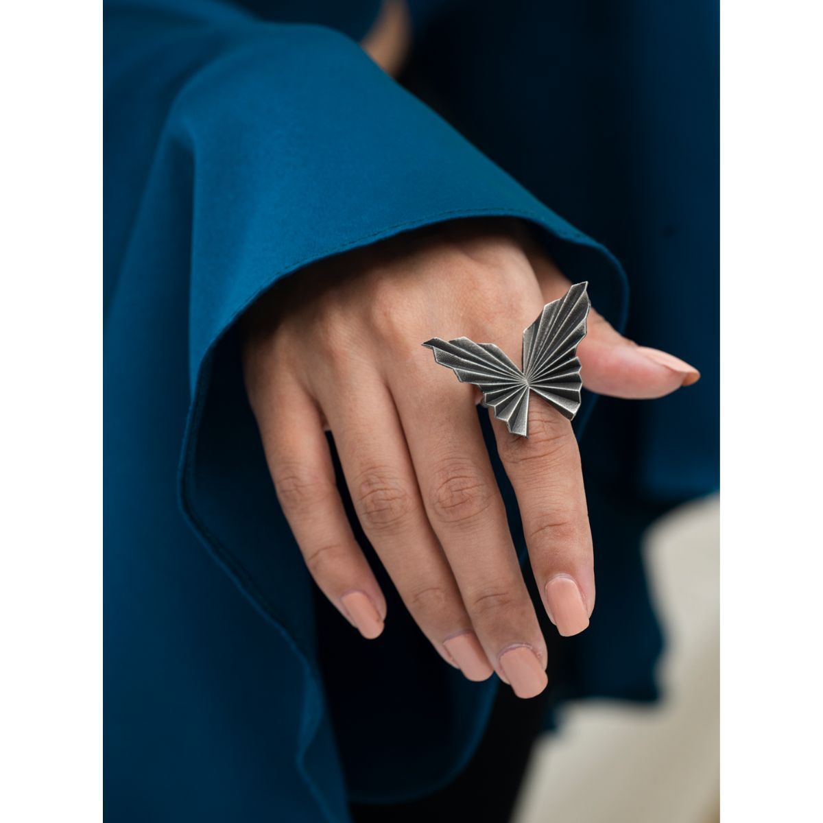 Caratlane butterfly ring discount