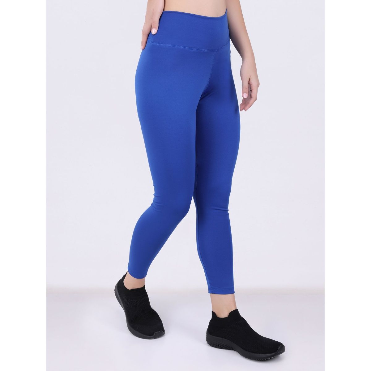 Light Blue High-Waist Scrunch Leggings – Xzena Sportswear