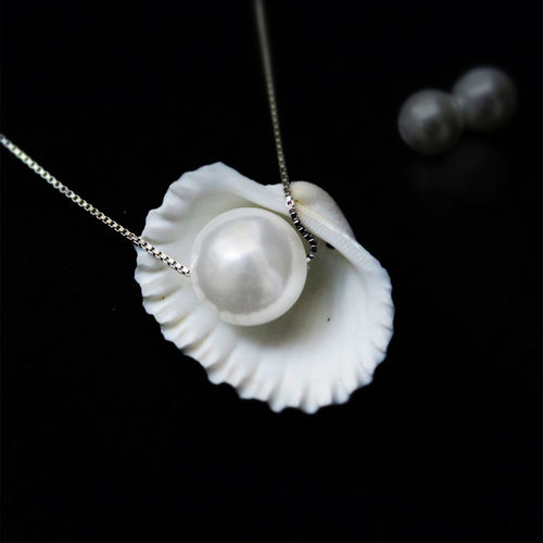 Giva Moonlight Pearl Pendant With Sterling Silver Chain At Best In India Nykaa - Sterling Silver Pearl Pendant Necklace Giva Moonlight Pearl Pendant With Sterling Silver Chain At Best In India Nykaa - Sterling Silver Pearl Pendant Necklace