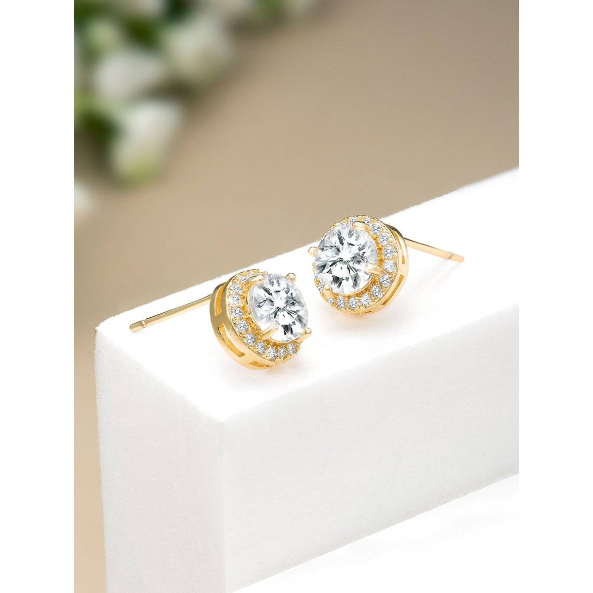 Peora Gold Plated Cubic Zirconia Studded Round Stud Earrings Trending Jewellery For Women