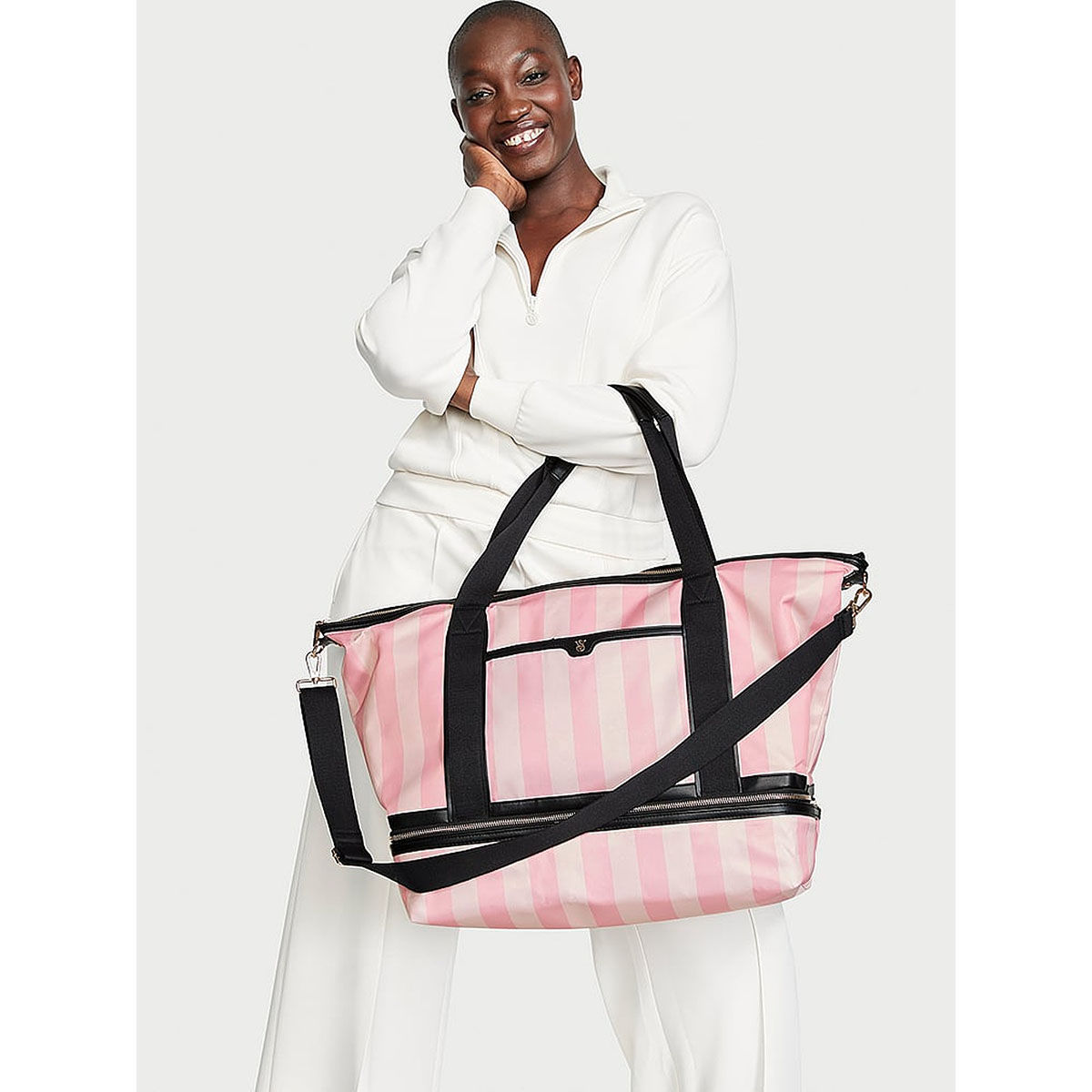 ☆Victoria's secret PINKお洒落なシンプルピンクダッフルバッグ Buy Weekender Bag, Heritage Stripe - Order Travel online