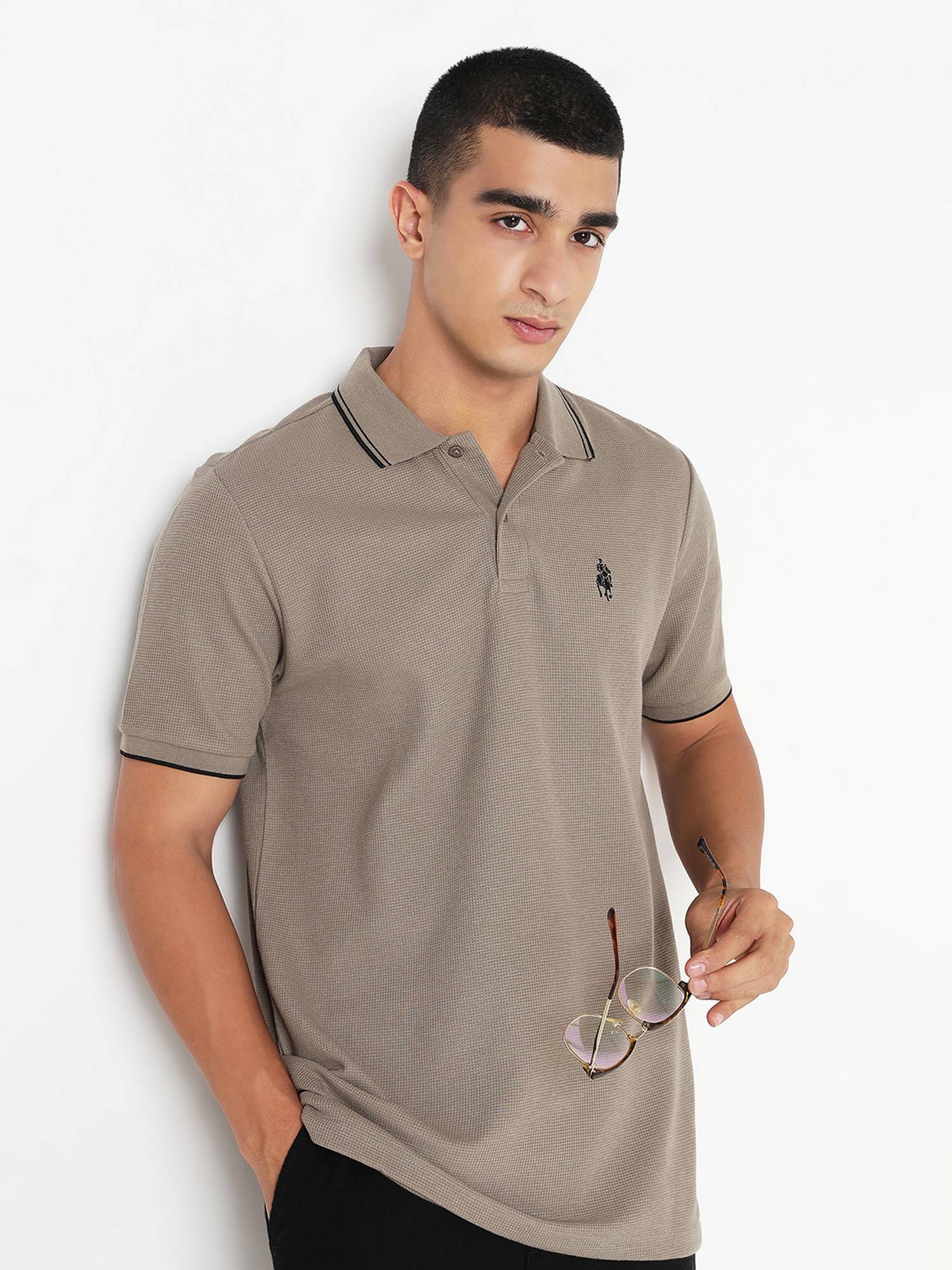 Buy R&B Olive Cotton Slim Fit Solid Men Collar Neck Polo T-Shirt Online
