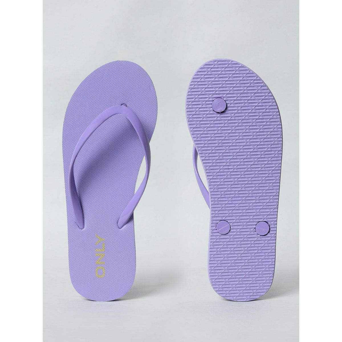 Old navy 2025 purple flip flops