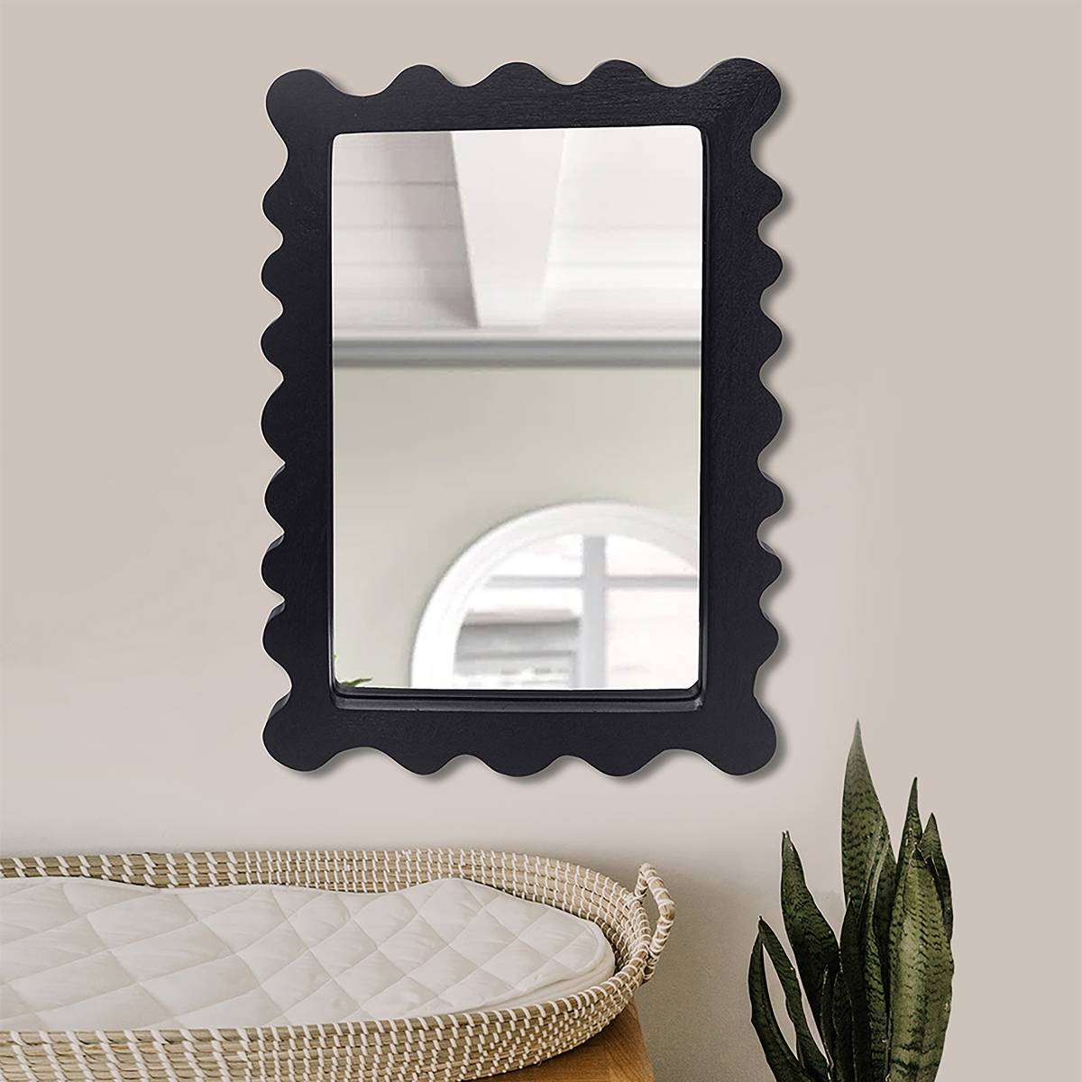 Metalsmith Rectangular Shaped Metal Wall Hanging Mirror For Bathroom Wall Decor Living Room