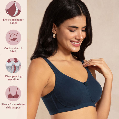 Moulded everyday medium coverage bra with encircled side stitches