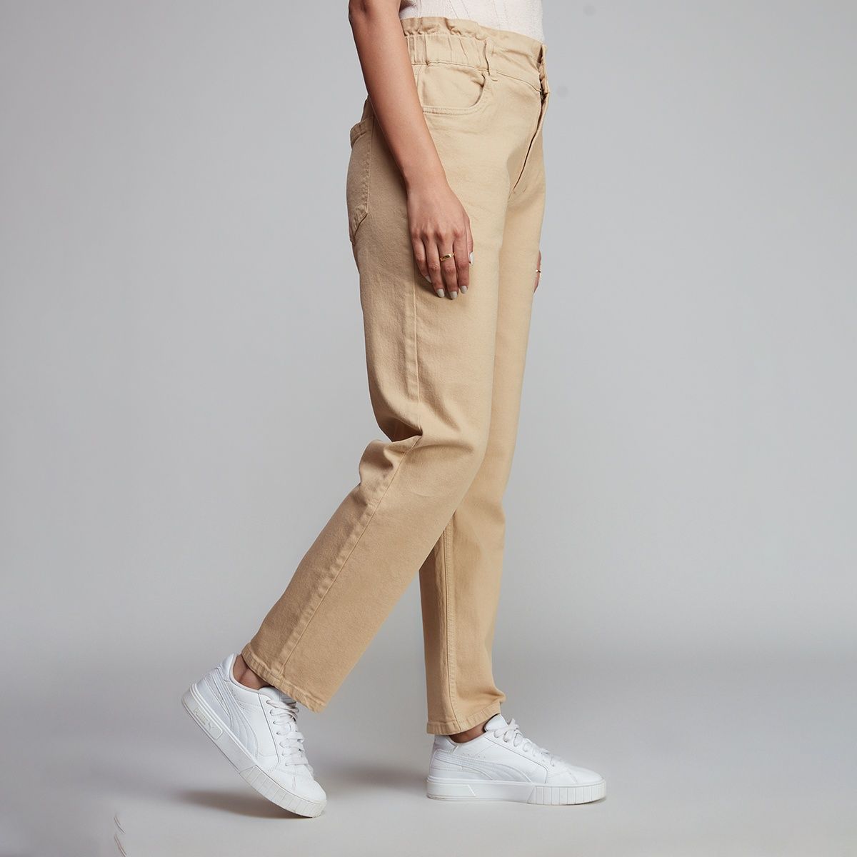 Buy online Khaki Plain Denim Jeans from Clothing for Men by Indian Terrain  for ₹1149 at 50% off | 2024 Limeroad.com