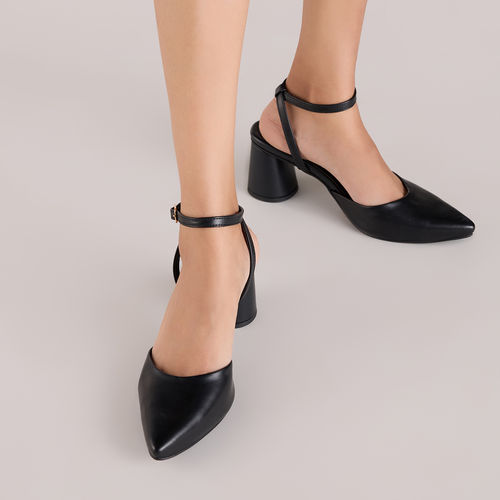 Buy Twenty Dresses by Nykaa Fashion Black Pointed Toe Ankle Strap