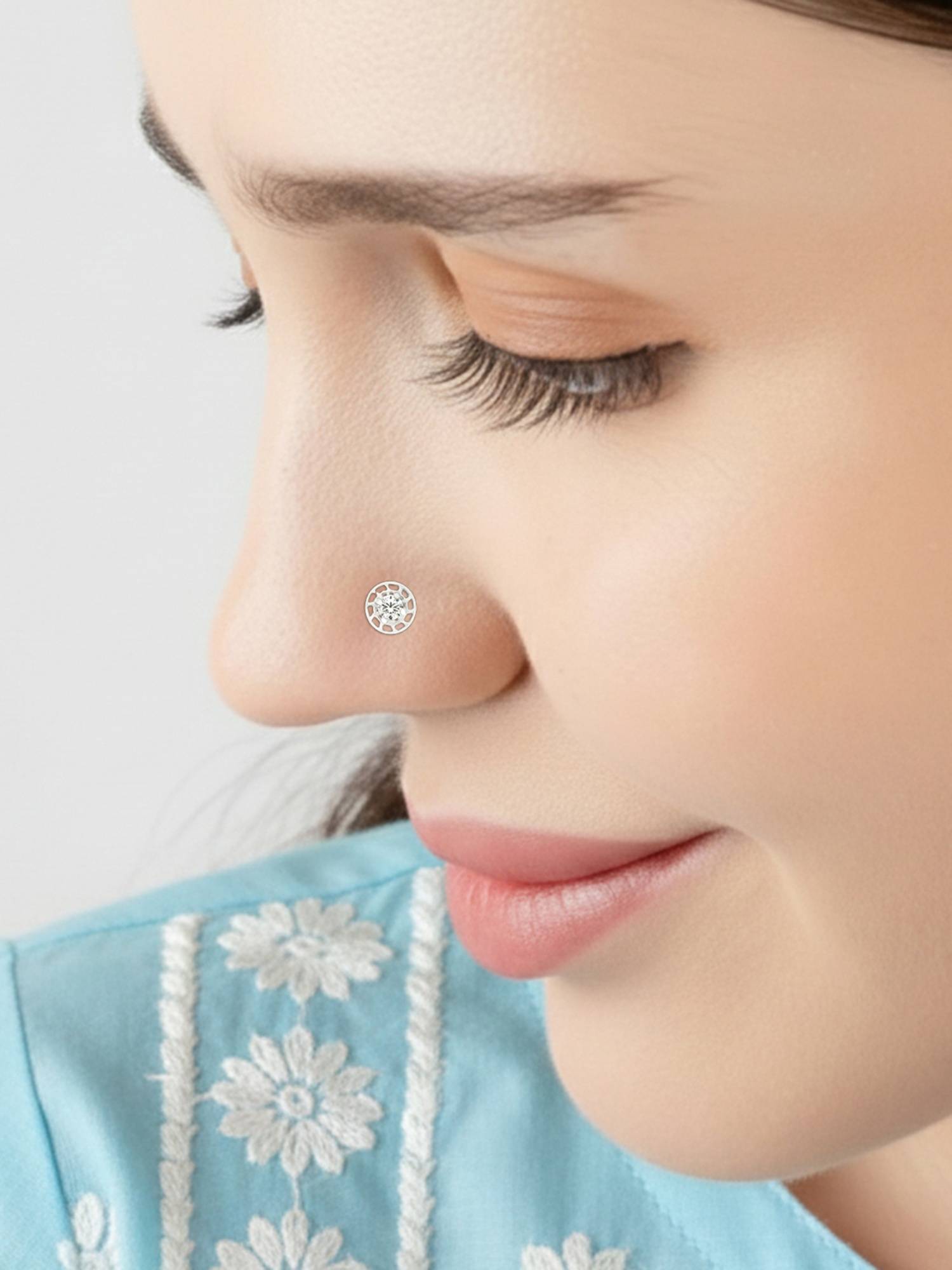 TOUCH925 Pure 925 Silver Openwork Bloom Silver Nose Pin for Women