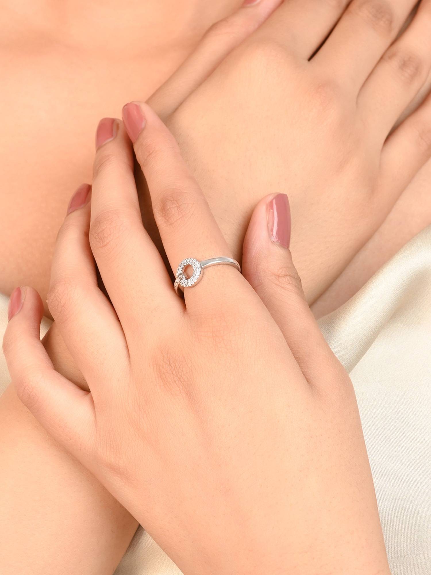 TOUCH925 Pure 925 Silver Orbit Halo Bar Ring for Women (6)