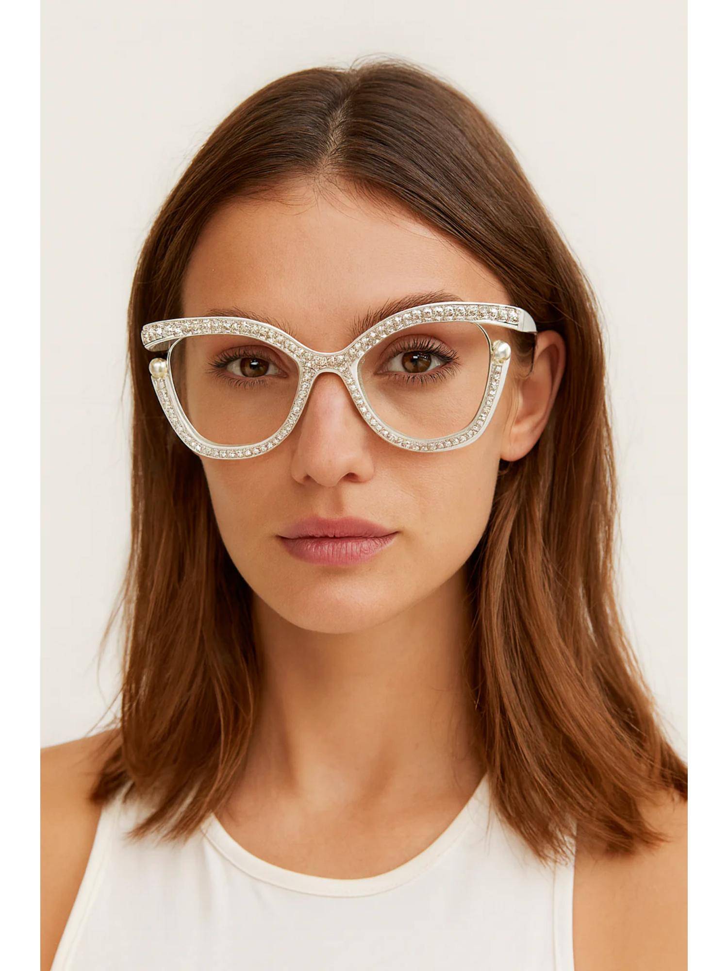 Zaadran Unisex Diamond Clear Lens Sunglasses (56)