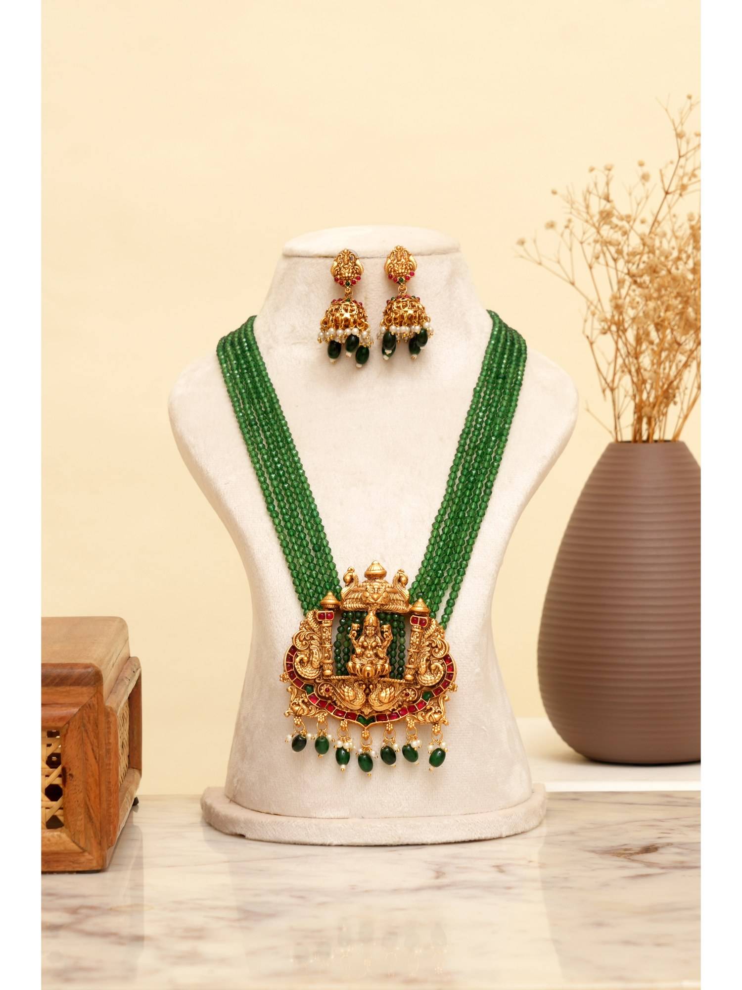 Beryachi Kamakshi Temple Necklace and Earrings