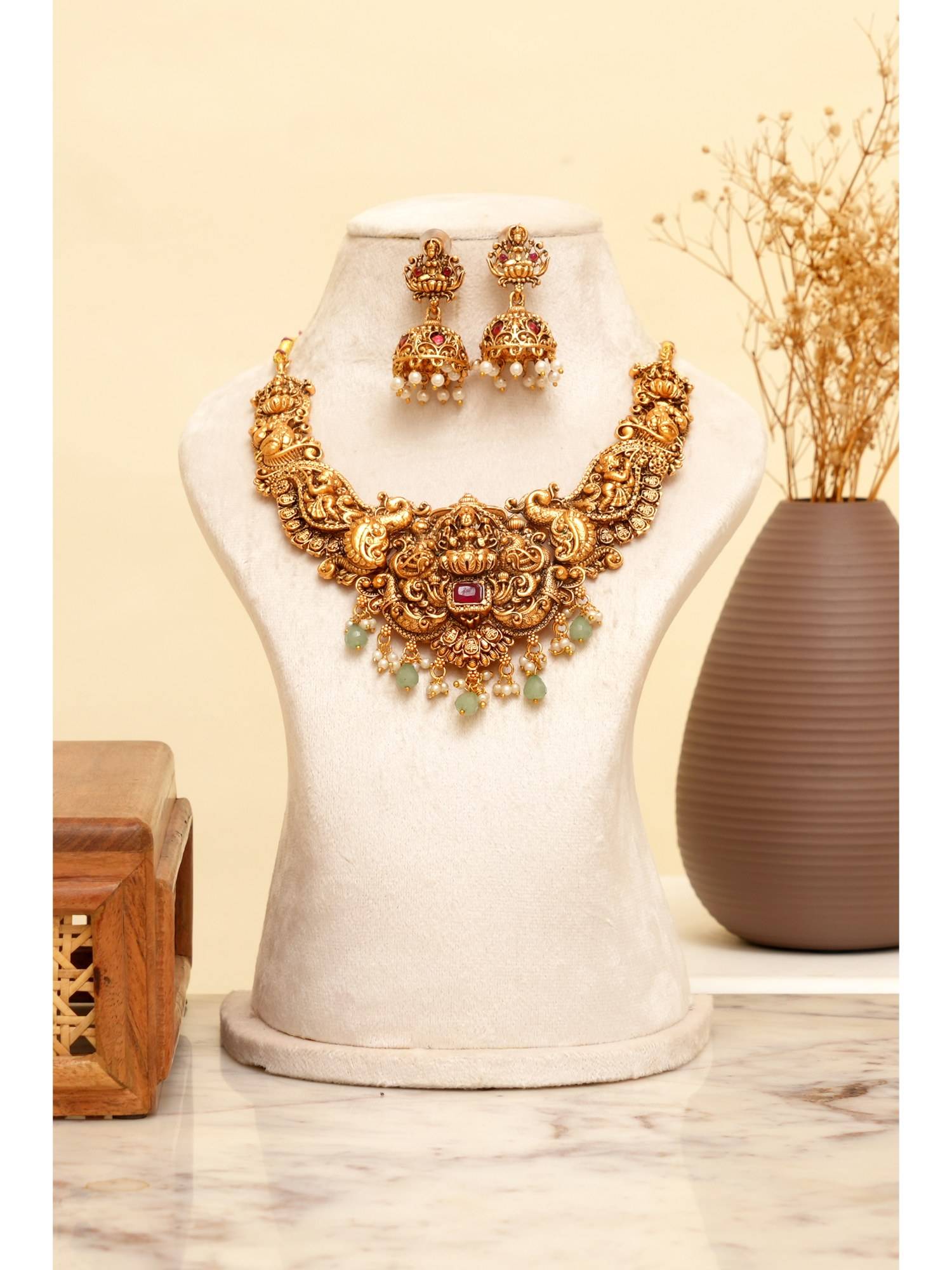 Beryachi Mayil Temple Necklace and Earrings