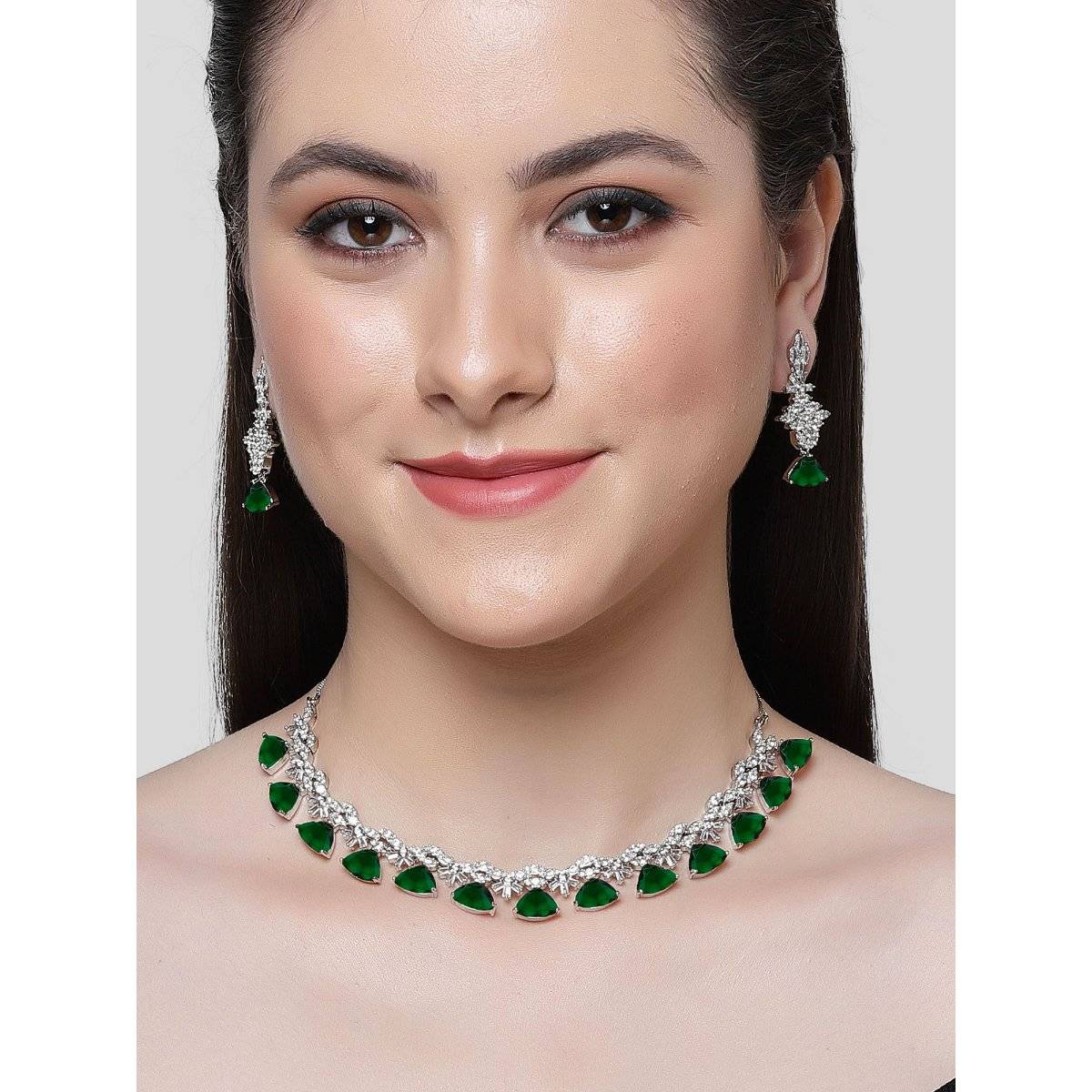 Karatcart Silver Tone Green Triangular Shape Cubic Zirconia Necklace Set for Women