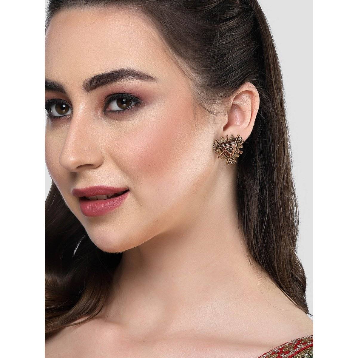 Karatcart Antique Gold Plated Maroon Meena Triangular Stud Earrings for Women