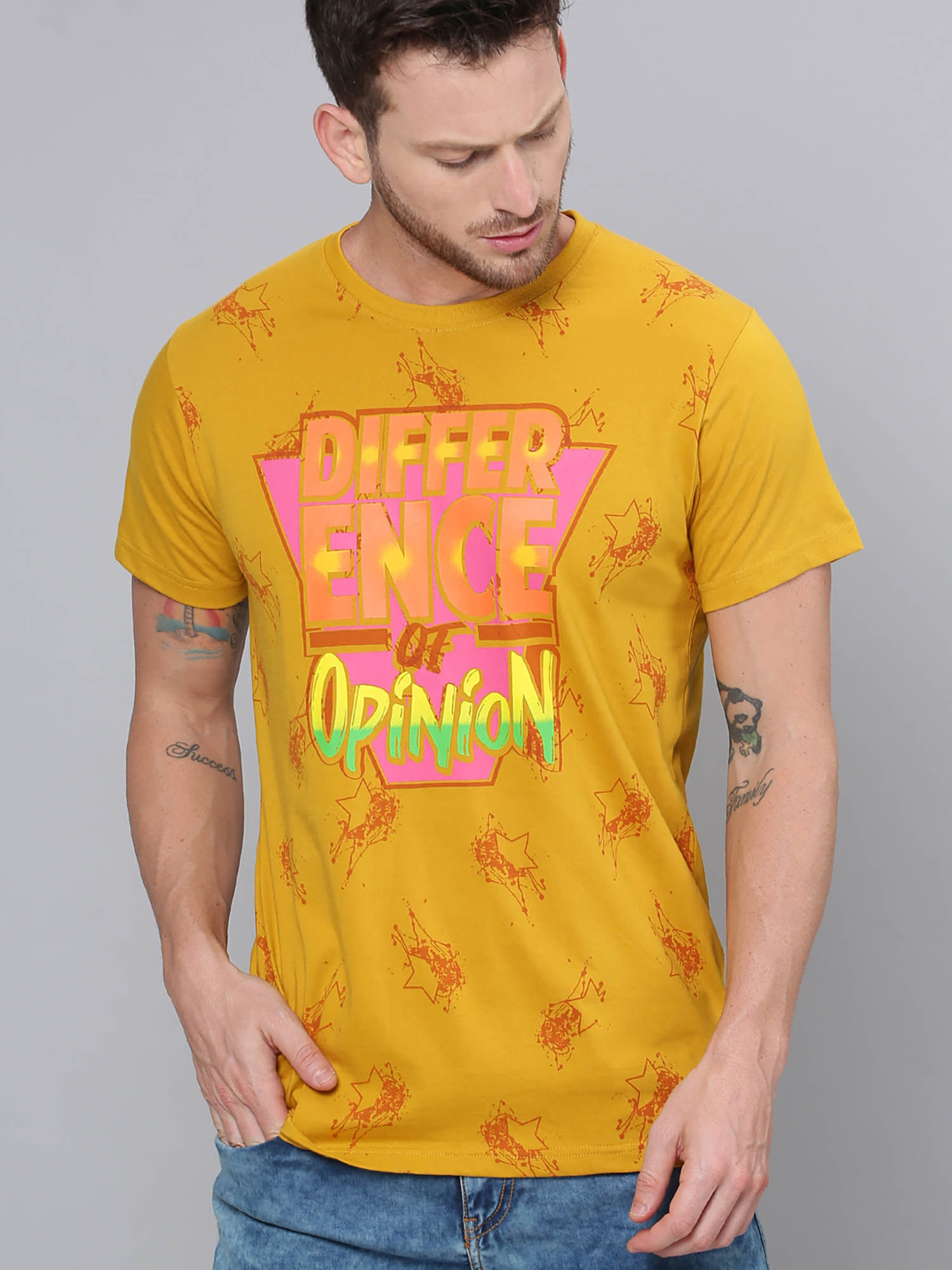 Difference of Opinion Printed T-Shirt (L)