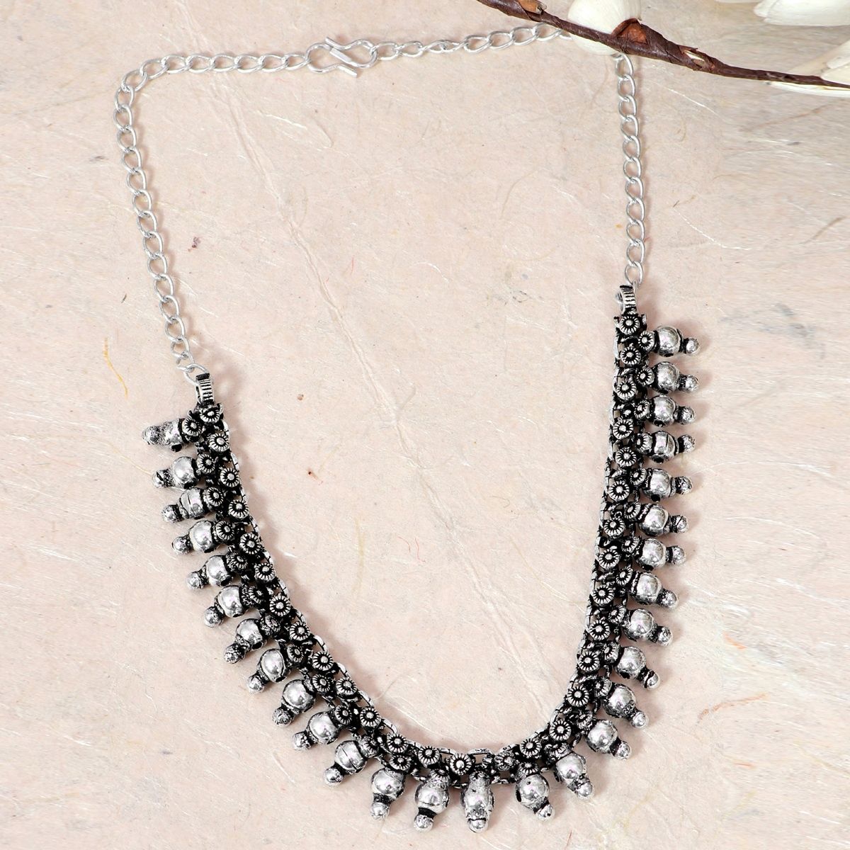 Trendy hot sale choker necklace