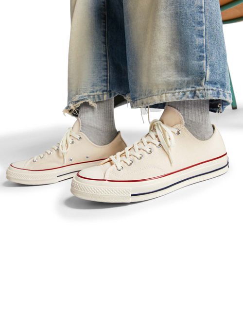Buy Converse Unisex Chuck 70 Canvas Low Top Sneakers Online