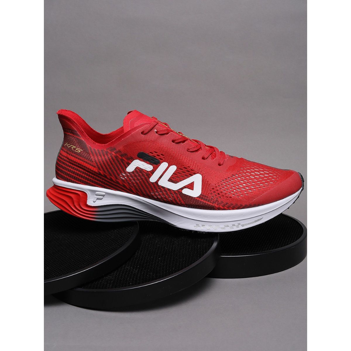 Fila red running shoes hotsell