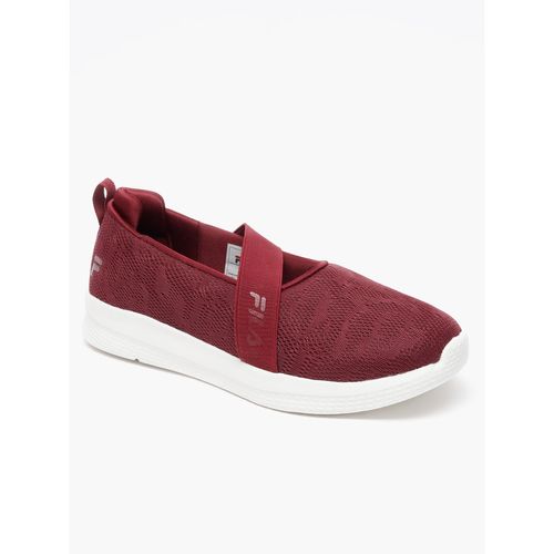 kapillærer weekend Som Fila Women Maroon Wanda Casual Shoes: Buy Fila Women Maroon Wanda Casual  Shoes Online at Best Price in India | Nykaa