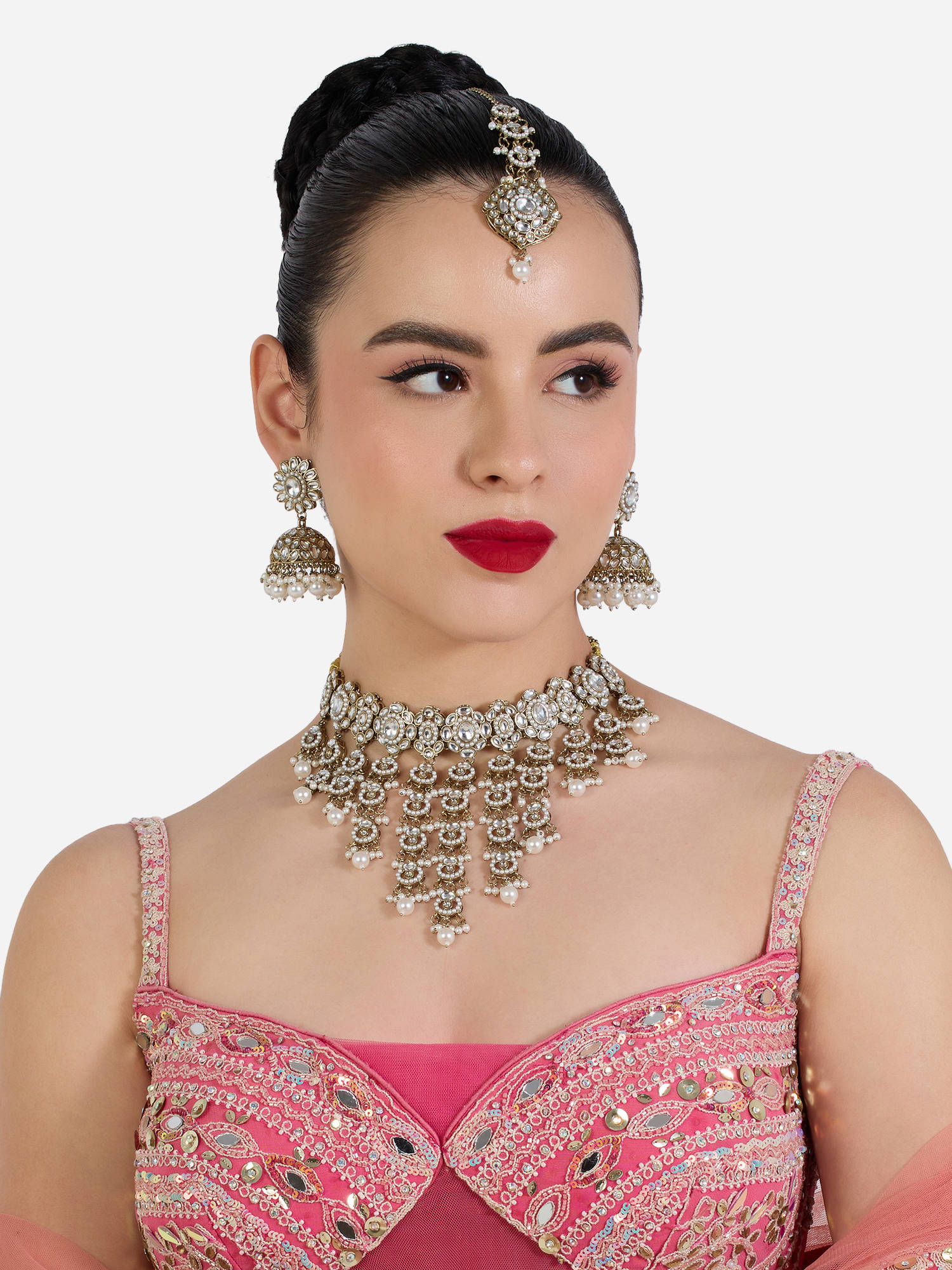 Zaveri Pearls Antique Gold Tone Choker Necklace Earring & Maangtikka Set