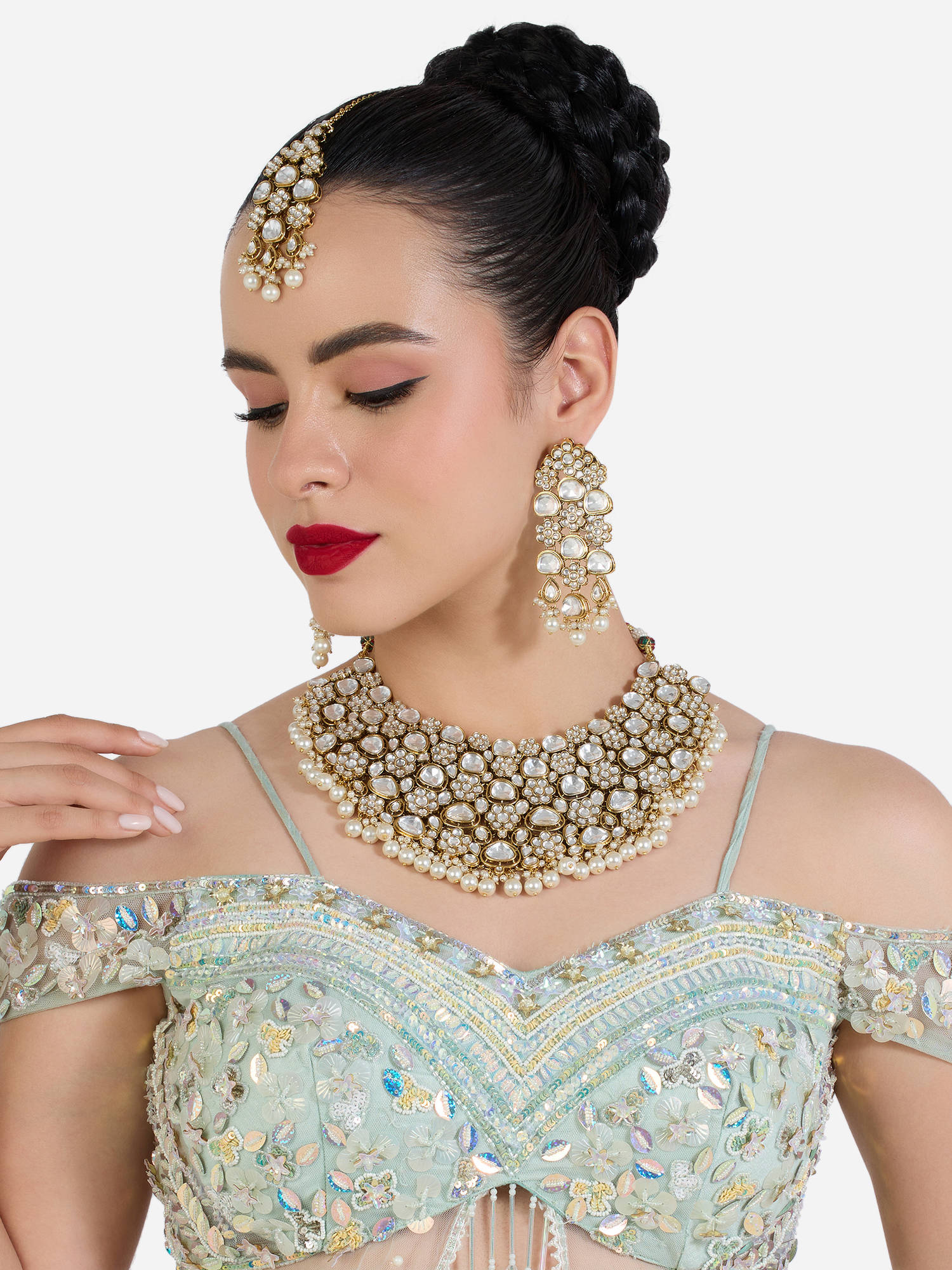 Zaveri Pearls Gold Tone Stones Pearls Necklace Earring and Maang Tikka Set-ZPFK22617