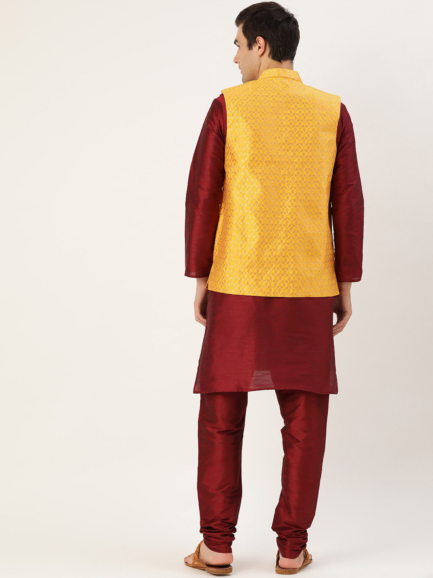 Maroon kurta with outlet nehru jacket